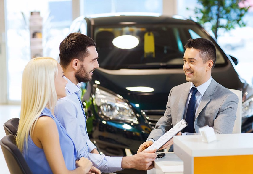 Top 5 Reasons to Buy Used Car from East West Autos