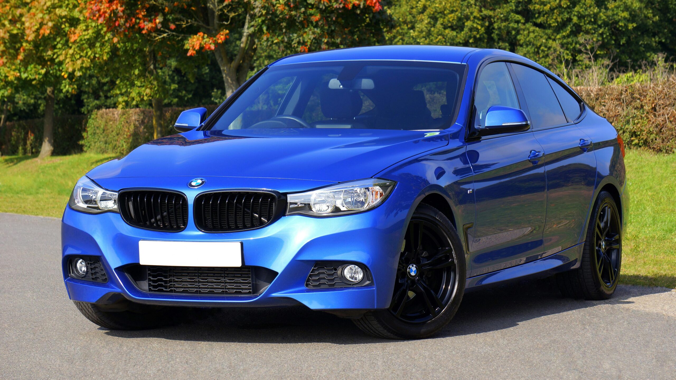 Hatchback and sedan used car comparison